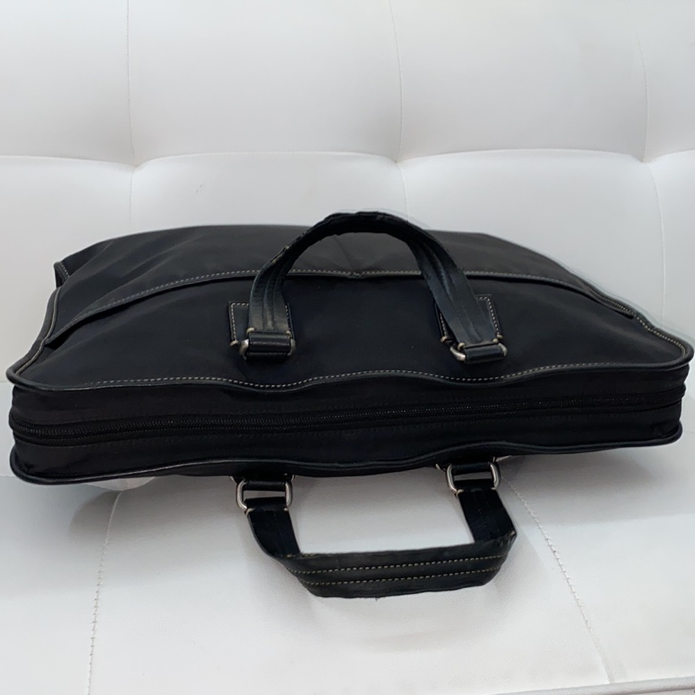 Authentic Coach 🖤 Bag - Picture 7 of 16